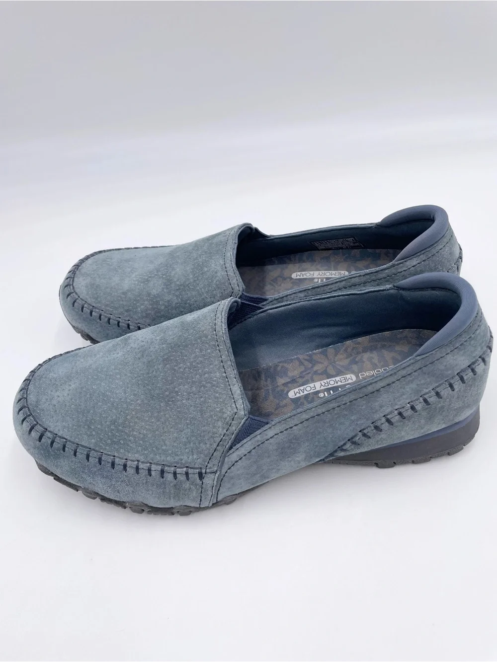 Skechers Women's Relaxed Fit Biker Alumni Slip On Shoes Size 8.5 Wide Blue Suede